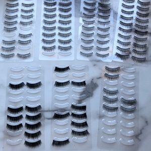 💕 Glue on Eyelashes 💕